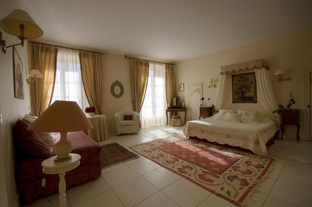 Hotel Le Castel du Mont Boisé Montboucher-sur-Jabron Habitación foto